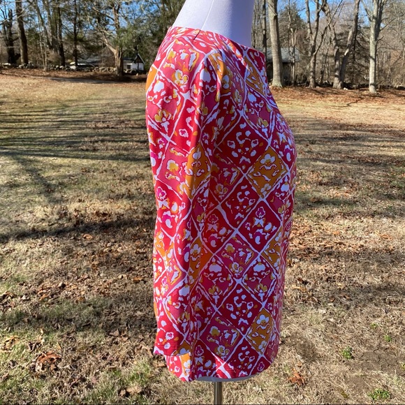 J. McLaughlin Pink and Orange Patterned Top - Picture 5 of 10